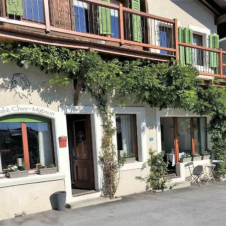Cafe Cher-mignon Et D'hotes Bed and Breakfast Chermignon-d'en Haut