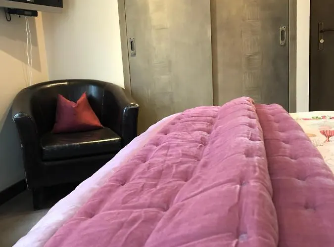 Cafe Cher-mignon Et D'hotes B&B 3*