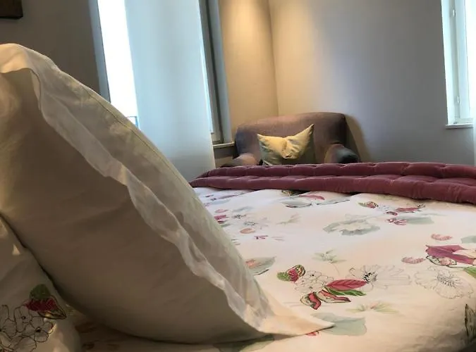 Cafe Cher-mignon Et D'hotes 3*