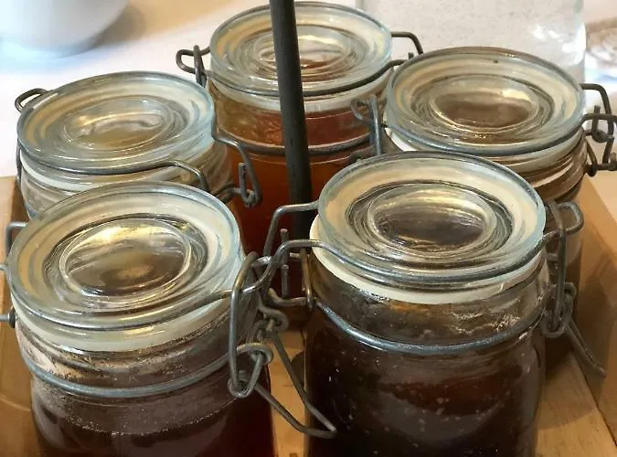 Cafe Cher-mignon Et D'hotes 3*