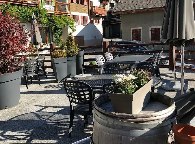 Cafe Cher-mignon Et D'hotes Chermignon-d'en Haut