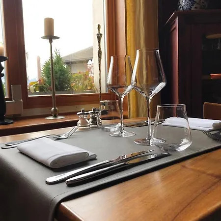 Cafe Cher-mignon Et D'hotes 3*