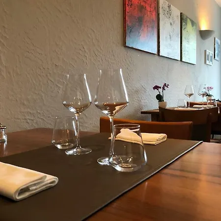 Cafe Cher-mignon Et D'hotes Chermignon-d'en Haut