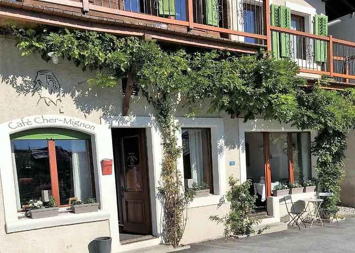 Cafe Cher-mignon Et D'hotes Bed and Breakfast Chermignon-d'en Haut